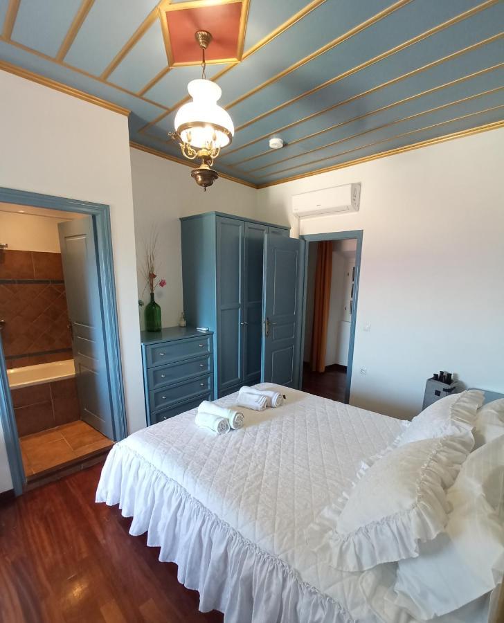 Traditional Stone Villa Olympia Viggla 外观 照片